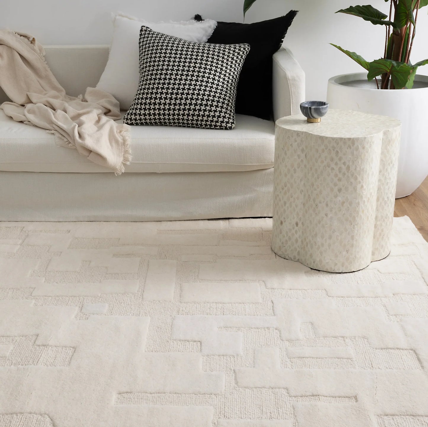 Albion   Ivory   Wool   Rug