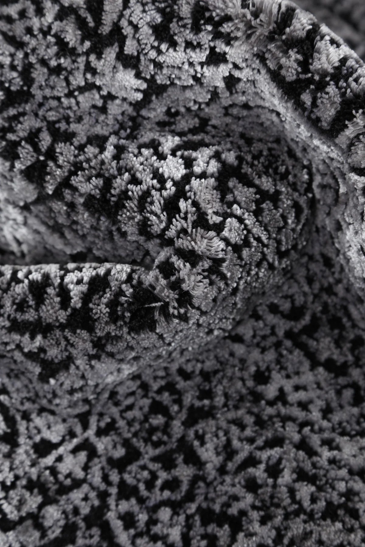 Brooklyn Silver Bedford Rug