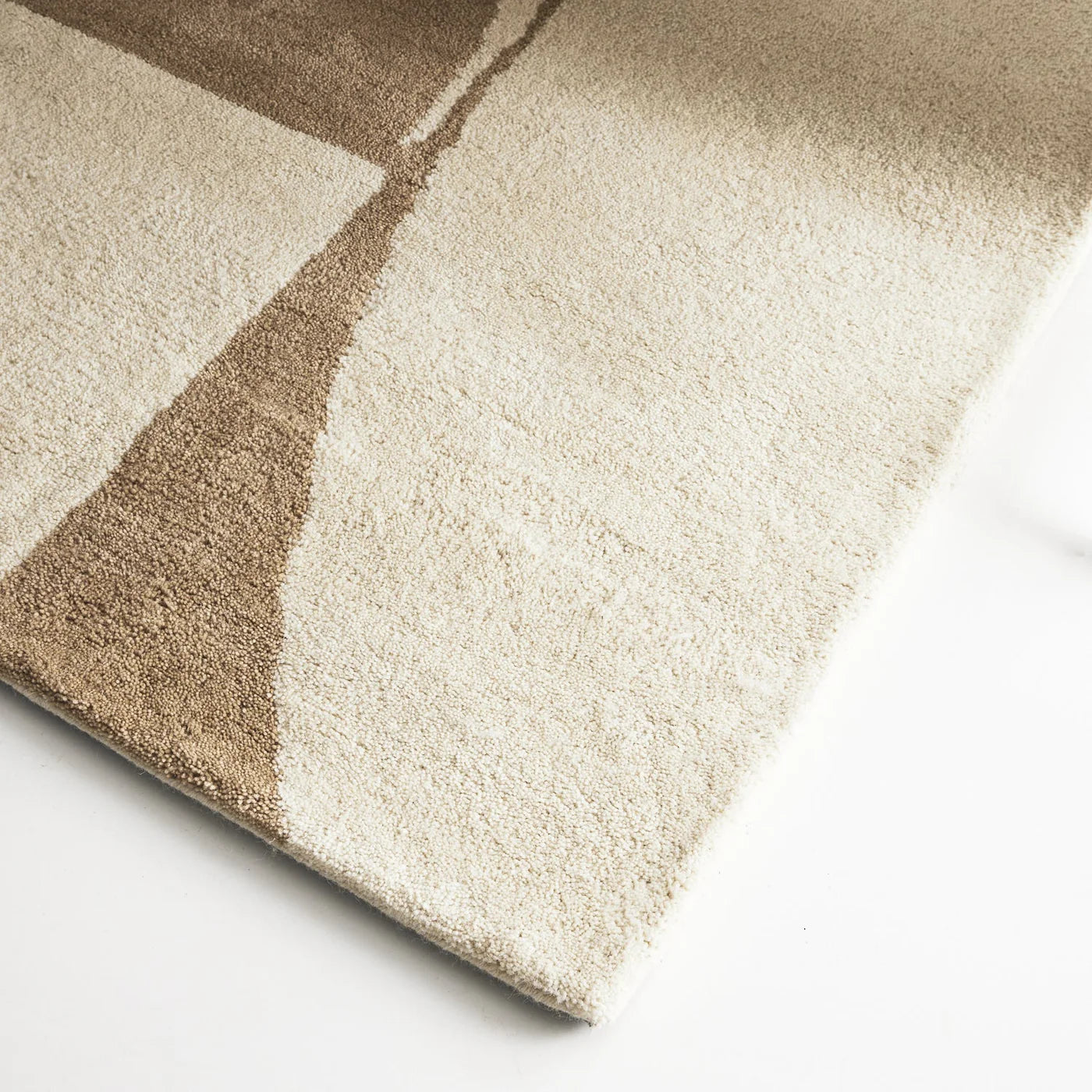 Carina   Ivory   Beige   Wool   Rug
