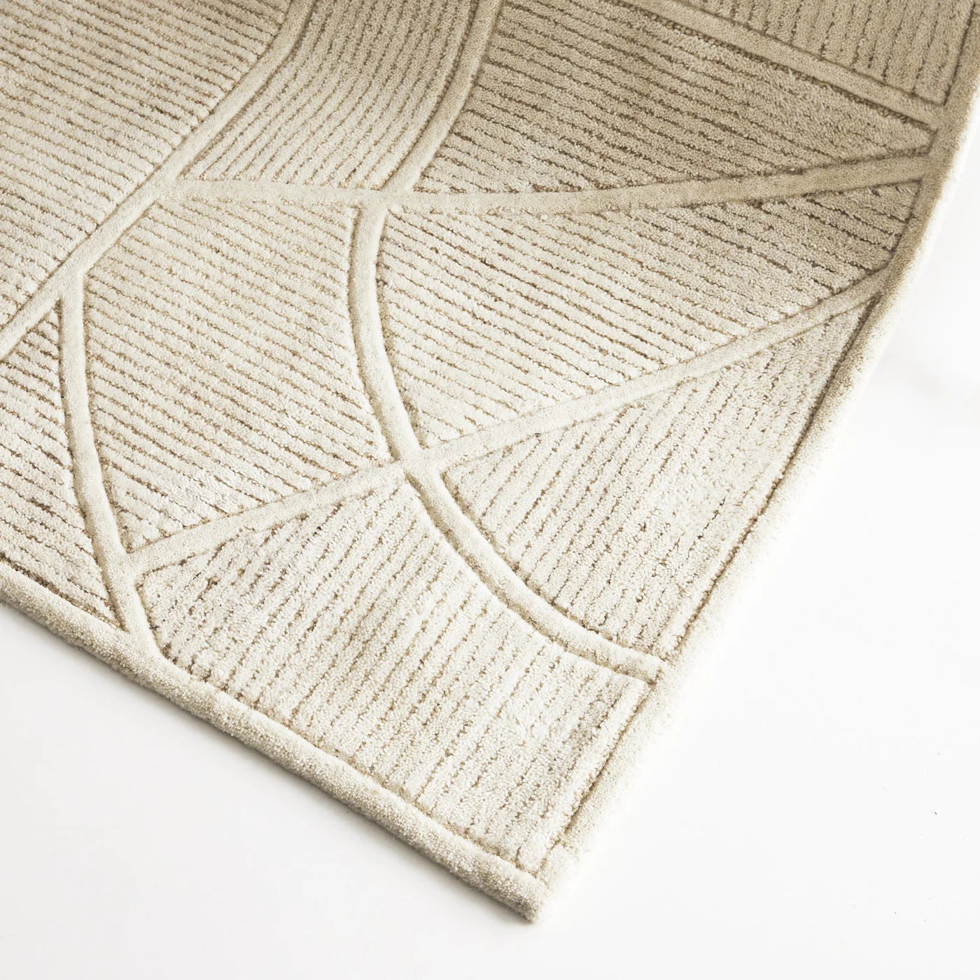 Clayton  Ivory  Beige  Irregular  Rug