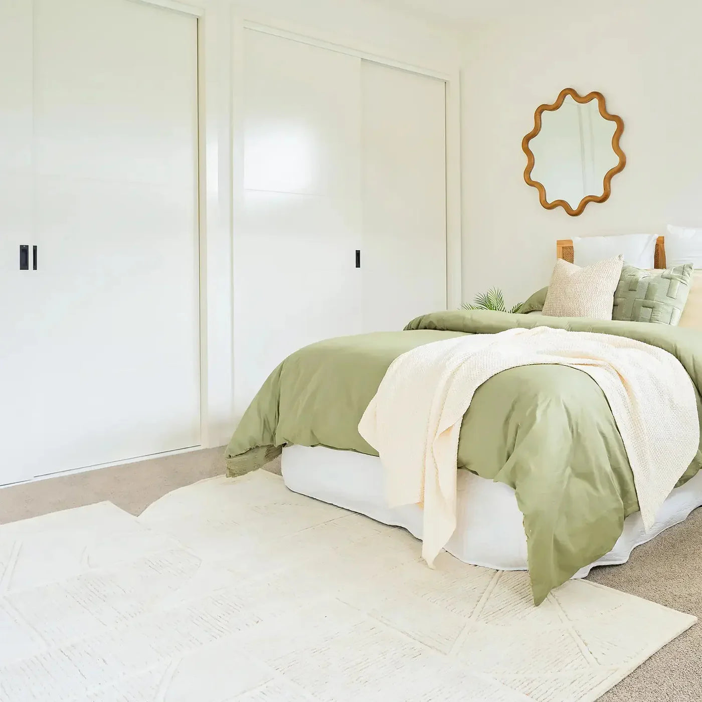 Clayton  Ivory  Beige  Irregular  Rug