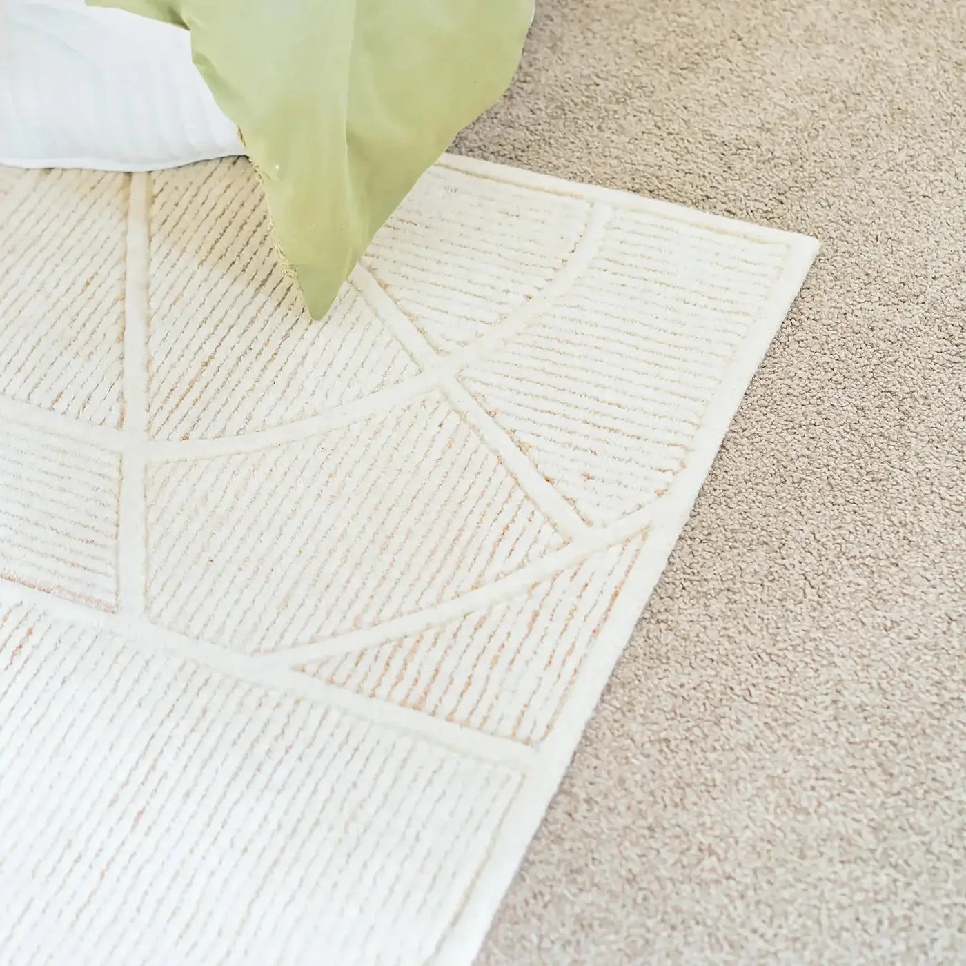 Clayton  Ivory  Beige  Irregular  Rug