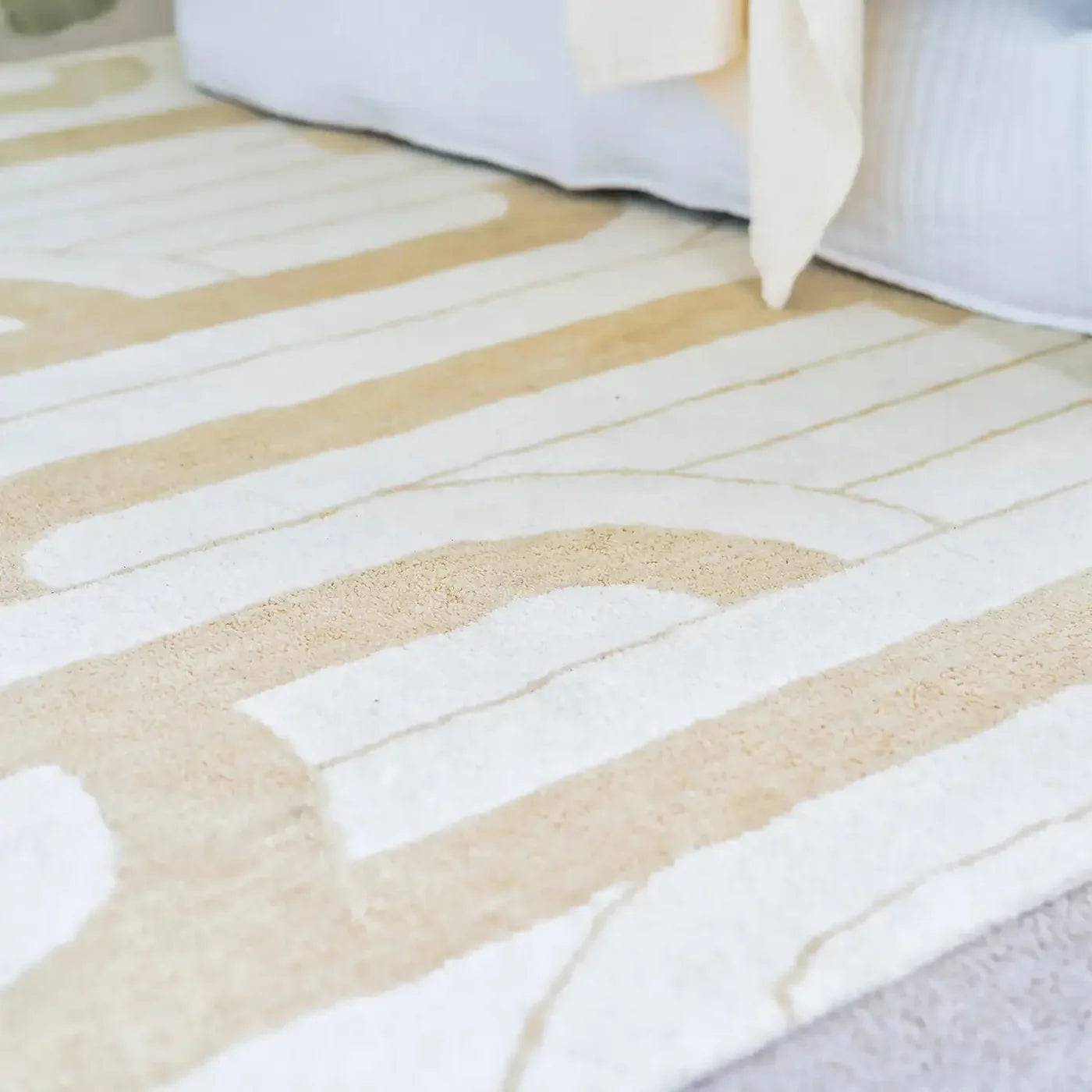 Clovelly   Ivory   Sand   Wool   Rug