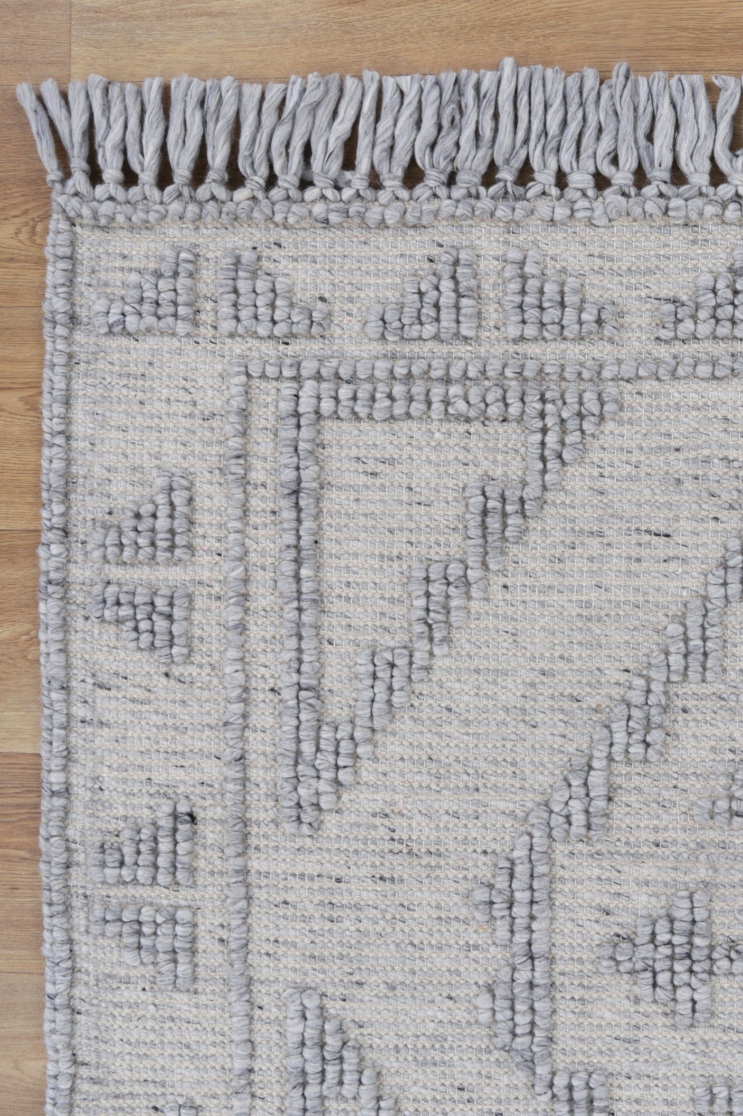 Dorian Ornamental Grey Wool Rug