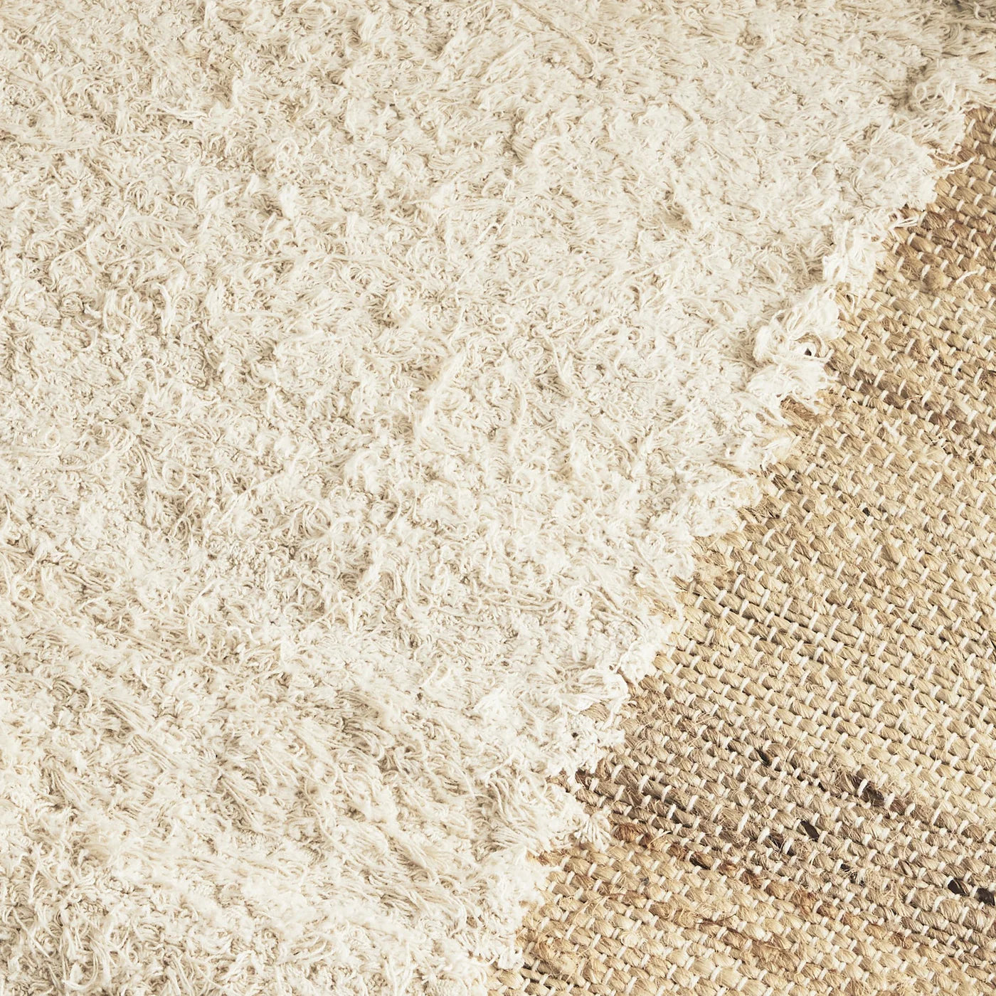 Daisy  Ivory  Beige  Rug