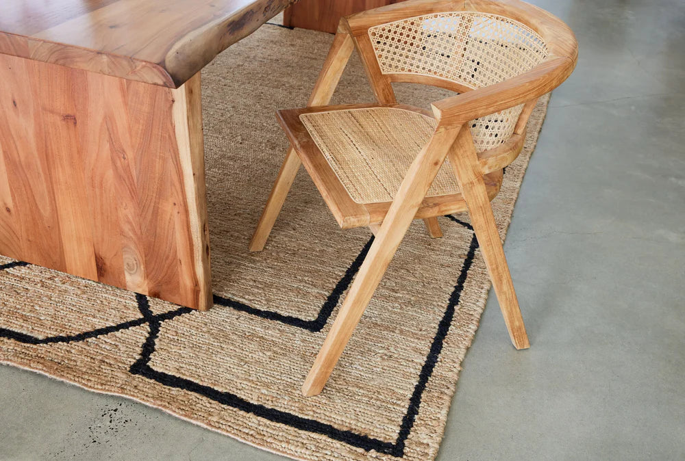 Huntly   Natural   Black   Jute   Rug