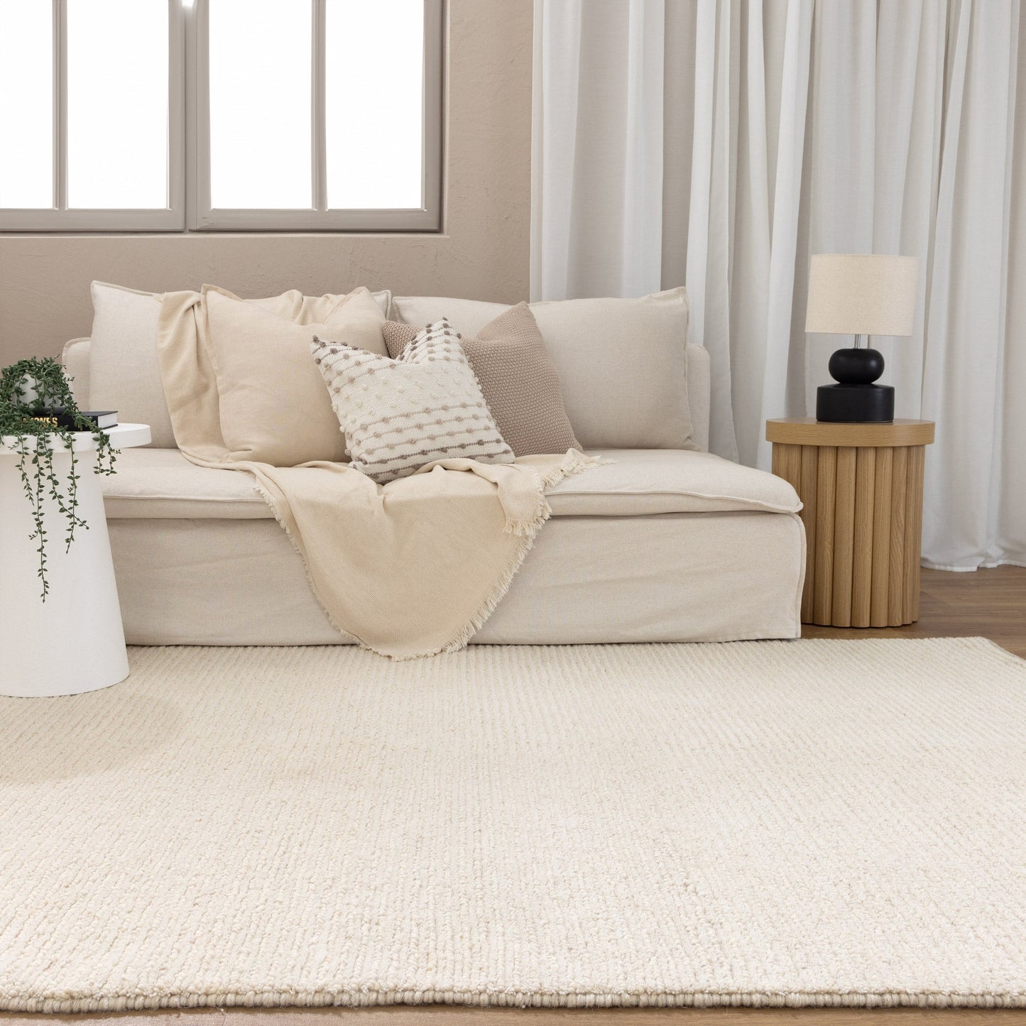 Tuscany Ivory Wool  Rug