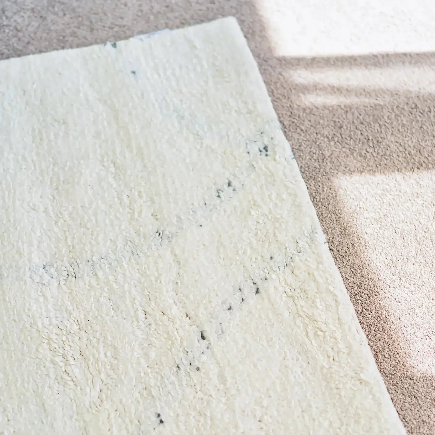 Kiah   Ivory   Grey   Wool   Rug