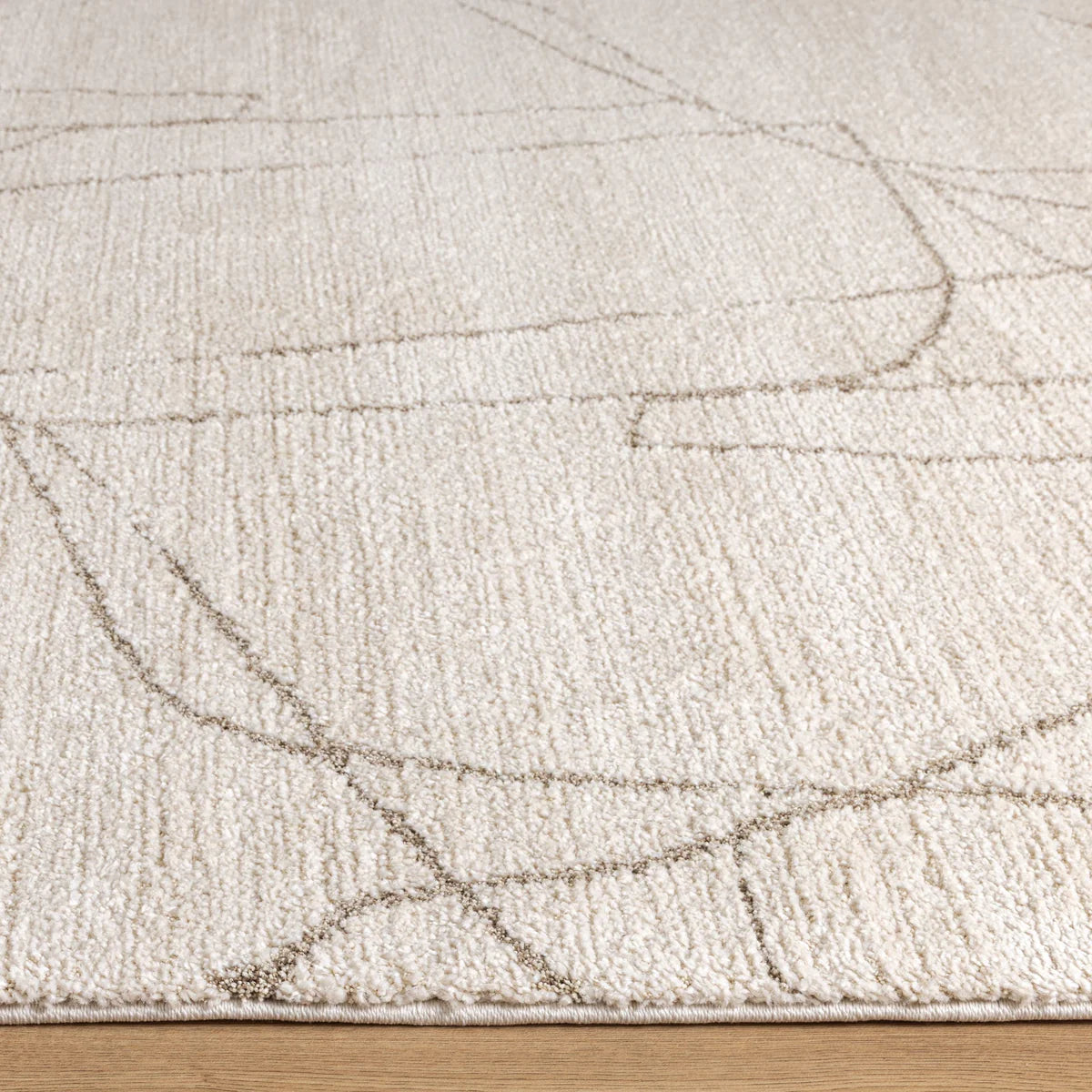 Loki Curves Cream Rug
