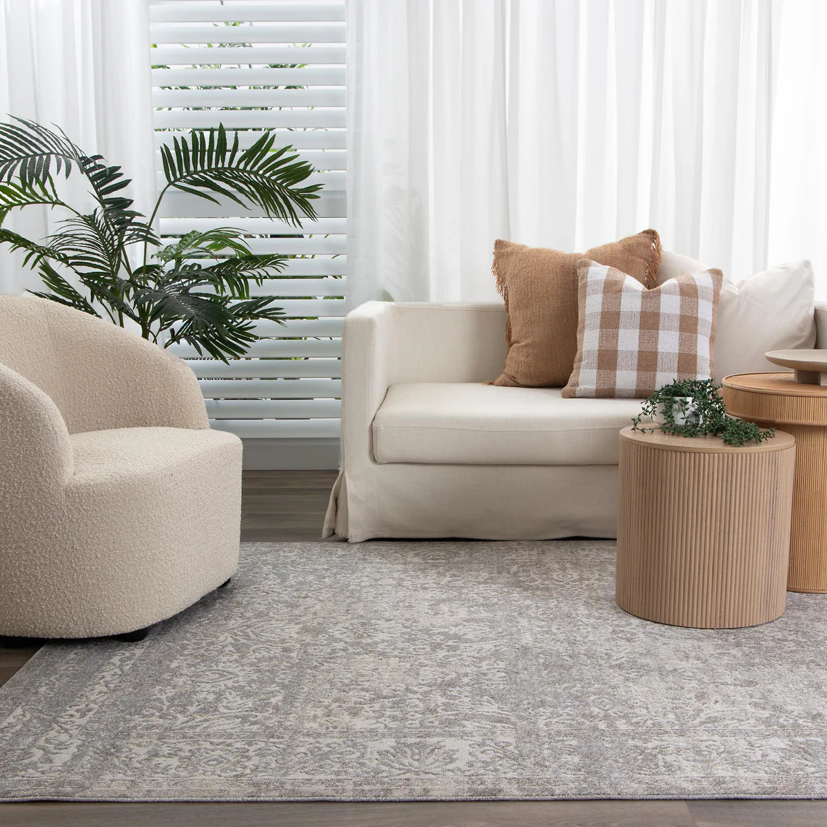 Quadalio Light Grey Motif Rug