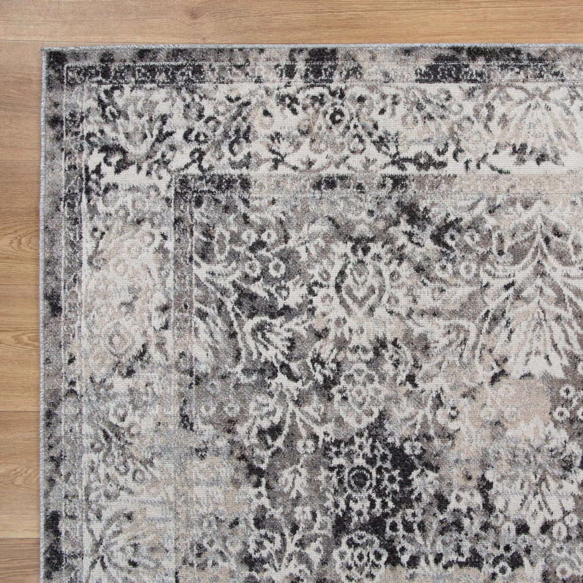 Quadalio Natural Motif Platinum Rug