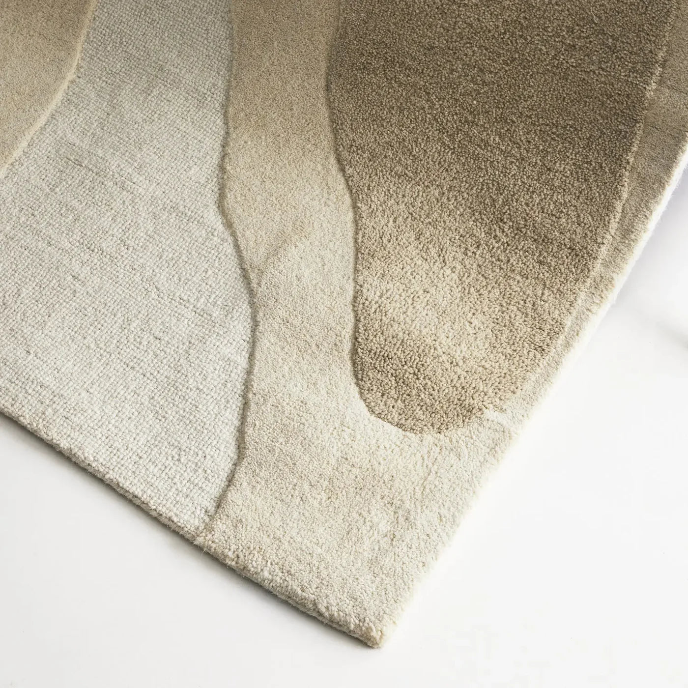 Mozart   Beige   Wool   Rug