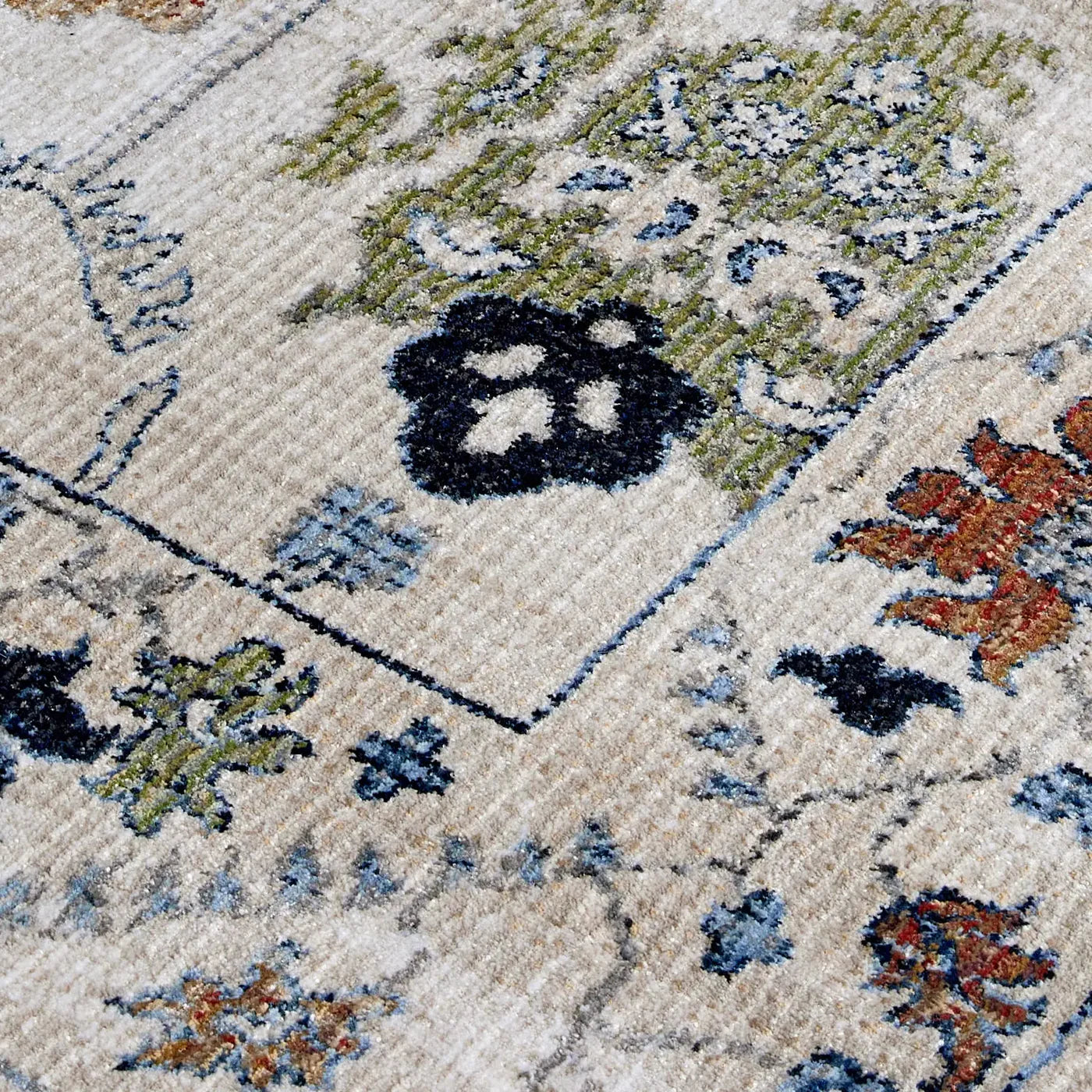 Noosa   Ivory   Multi   Traditional   Rug