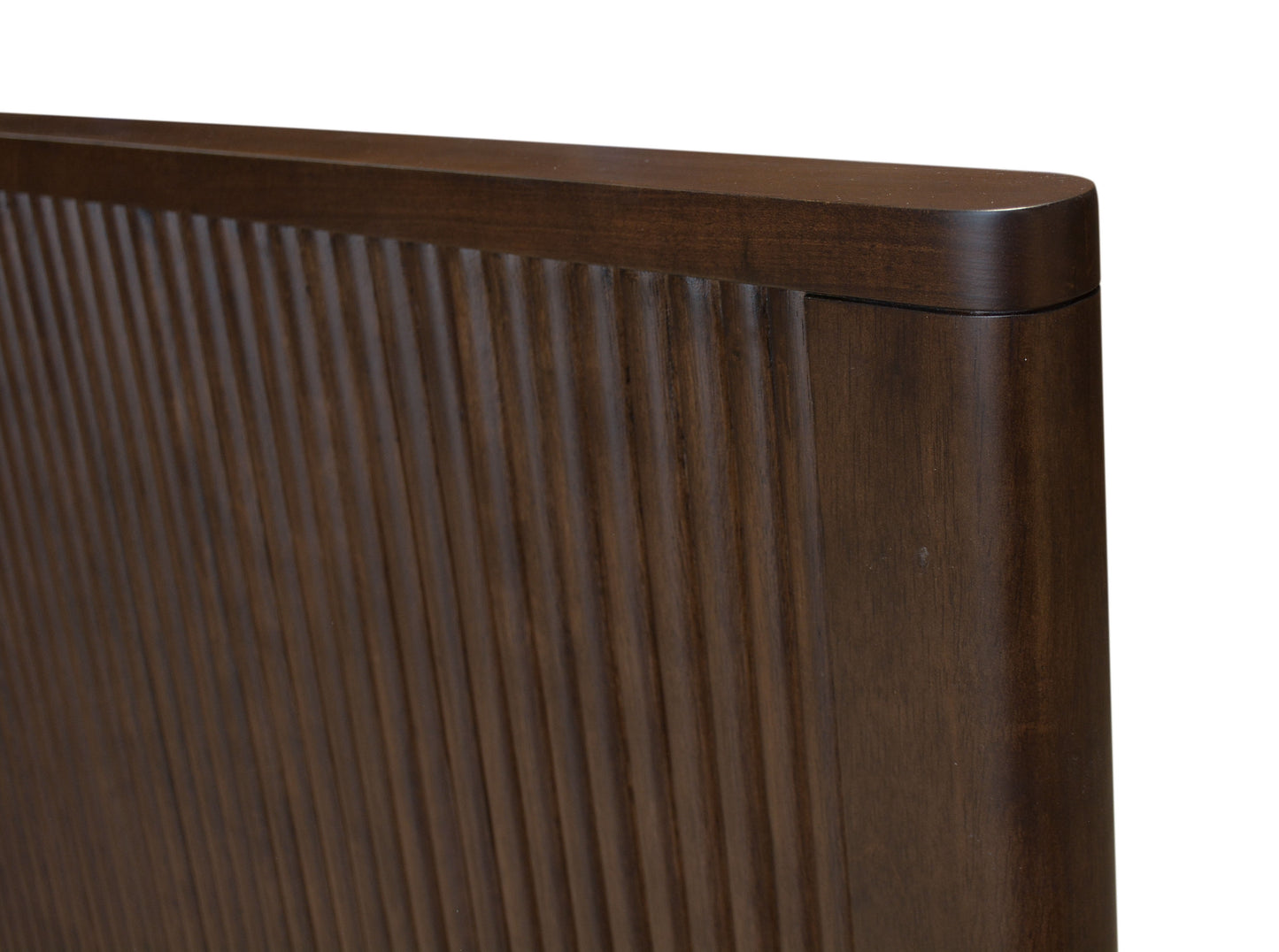 Cotswold Walnut Queen Bed